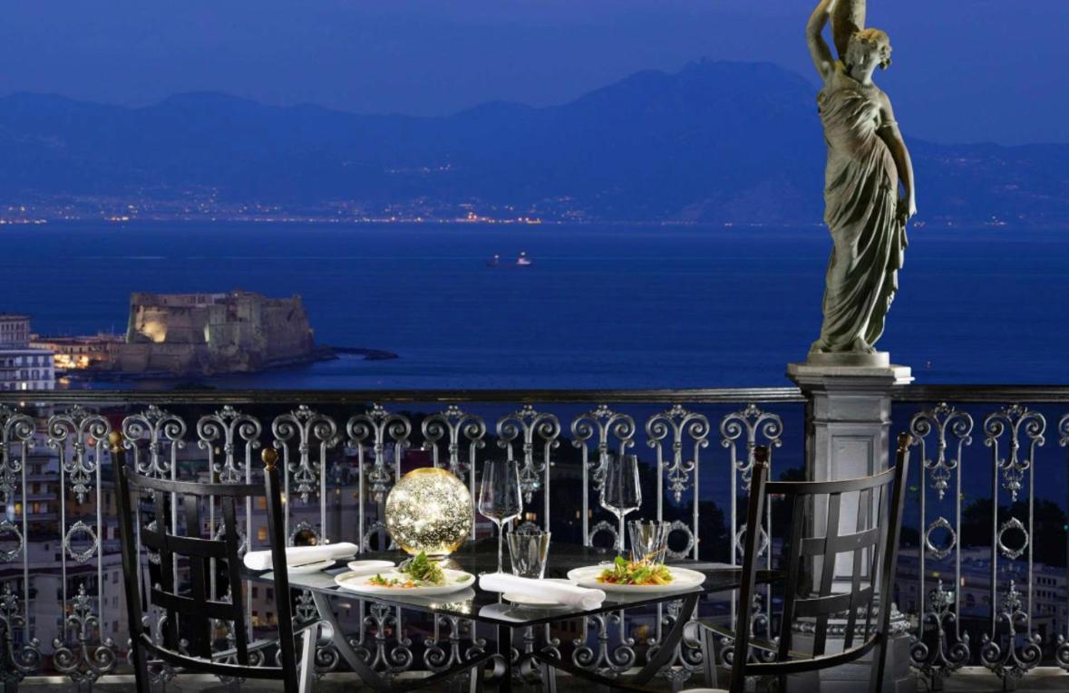 B&B I Borboni Napoli Ngoại thất bức ảnh